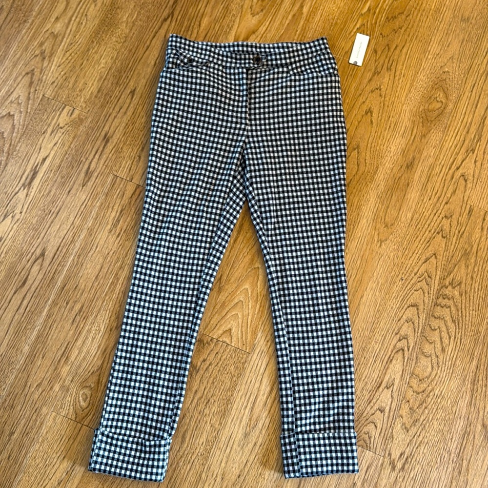 Anthropologie the essential Crop Flare, size 4. new with tags.